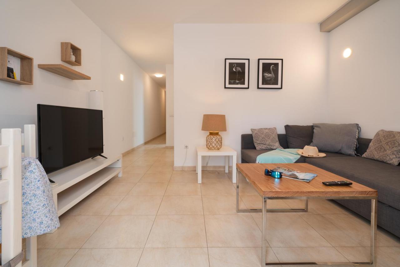 Sabbia Suites Ginesa Arrecife  Extérieur photo